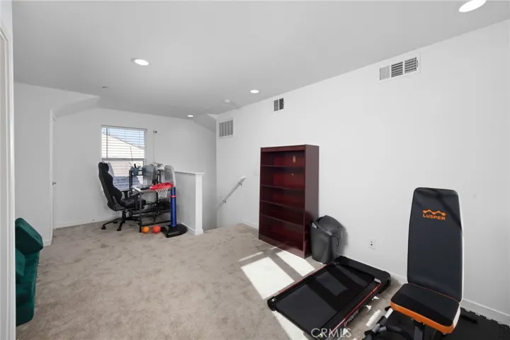 3827 Grant Street 42, Corona, California 92879