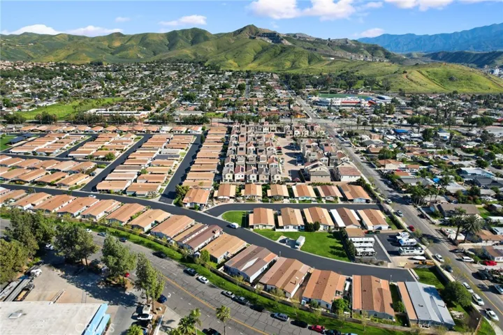 3827 Grant Street 42, Corona, California 92879