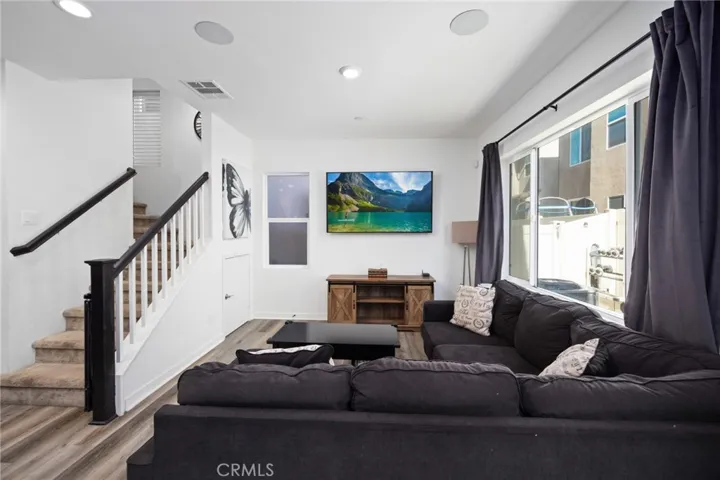 3827 Grant Street 42, Corona, California 92879