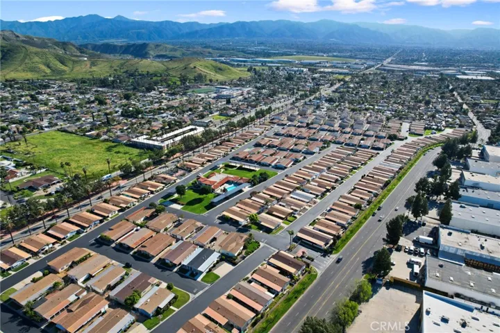 3827 Grant Street 42, Corona, California 92879