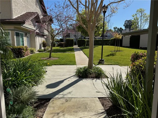 125 Oxford 30, Irvine, California 92612