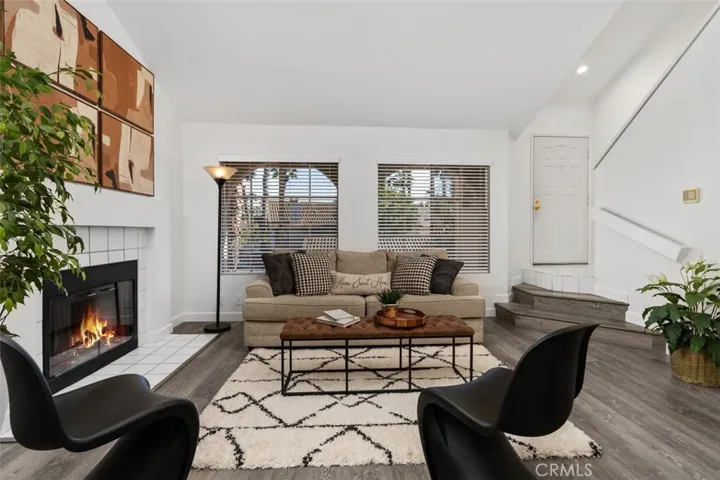 24341 Conejo 5, Laguna Hills, California 92656