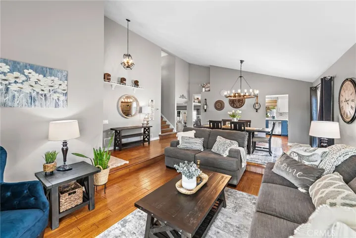 26001 Fallbrook, Lake Forest, California 92630