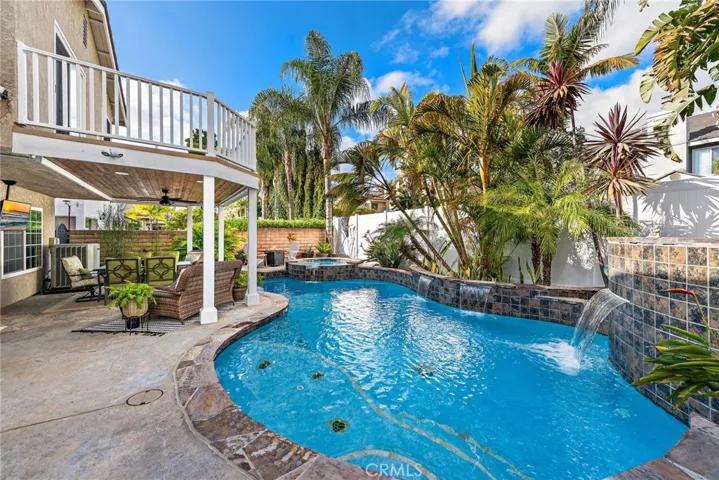 26001 Fallbrook, Lake Forest, California 92630