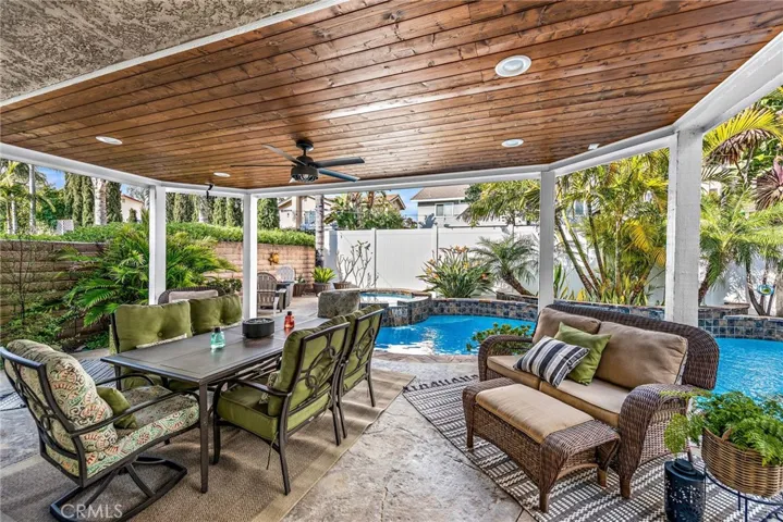 26001 Fallbrook, Lake Forest, California 92630