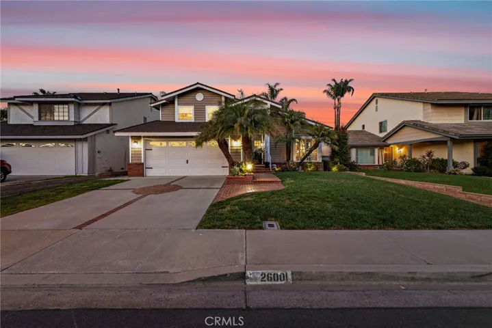 26001 Fallbrook, Lake Forest, California 92630