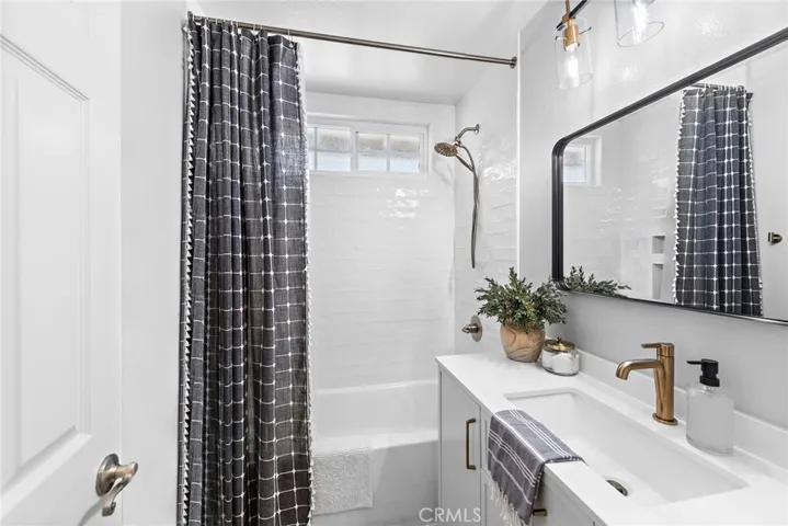 26001 Fallbrook, Lake Forest, California 92630