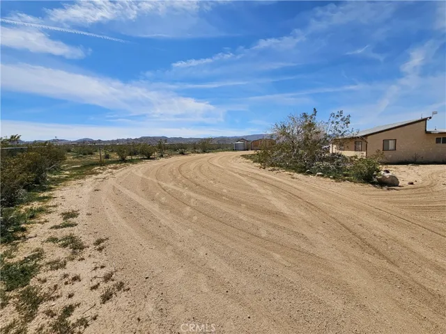5566 Oleta Road, Johnson Valley, California 92285