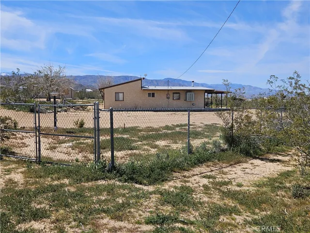 5566 Oleta Road, Johnson Valley, California 92285