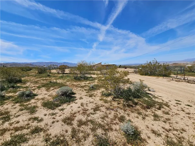5566 Oleta Road, Johnson Valley, California 92285