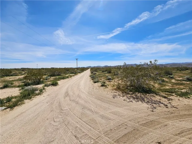 5566 Oleta Road, Johnson Valley, California 92285