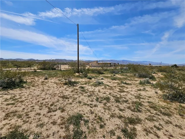 5566 Oleta Road, Johnson Valley, California 92285