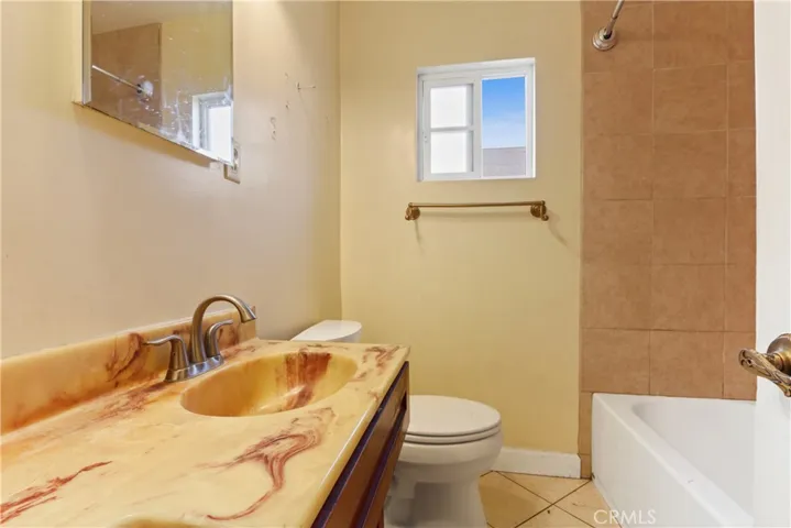 14103 S Parmelee Avenue, Compton, California 90222