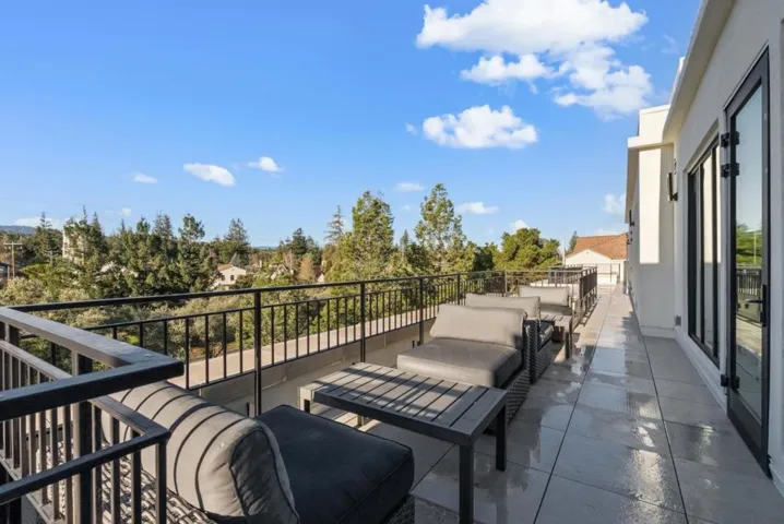 450 1st Street Penthouse 2, Los Altos, California 94022