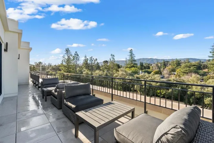 450 1st Street Penthouse 2, Los Altos, California 94022