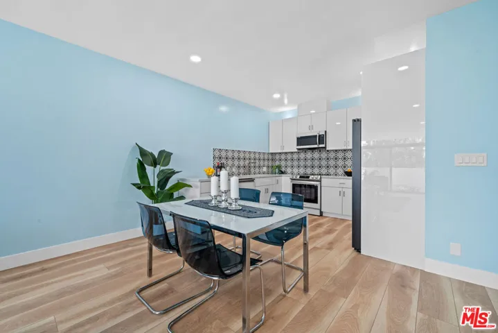 16601 W Marquez Avenue 101, Pacific Palisades, California 90272