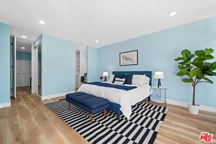 16601 W Marquez Avenue 101, Pacific Palisades, California 90272