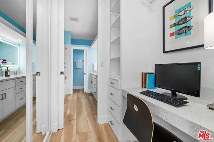 16601 W Marquez Avenue 101, Pacific Palisades, California 90272