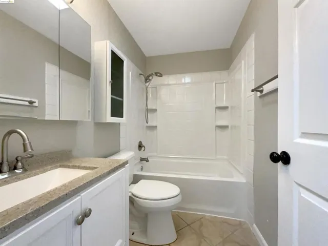 136 Longview Dr, Vacaville, California 95687