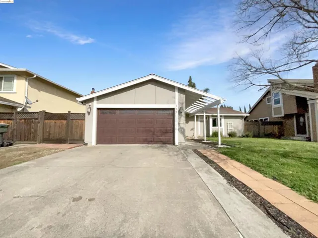136 Longview Dr, Vacaville, California 95687