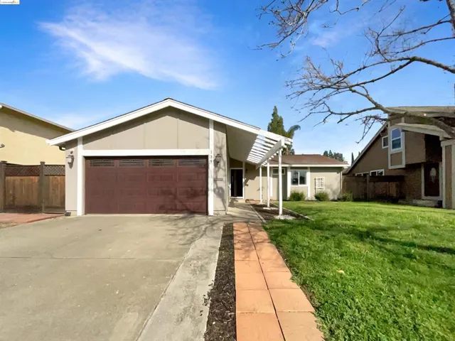 136 Longview Dr, Vacaville, California 95687