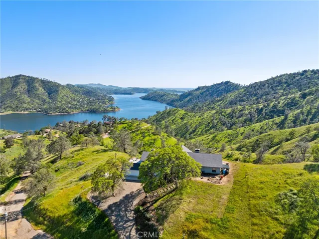 Millerton Lake View