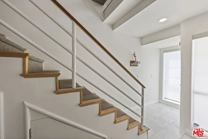 1019 Grant Street B, Santa Monica, California 90405