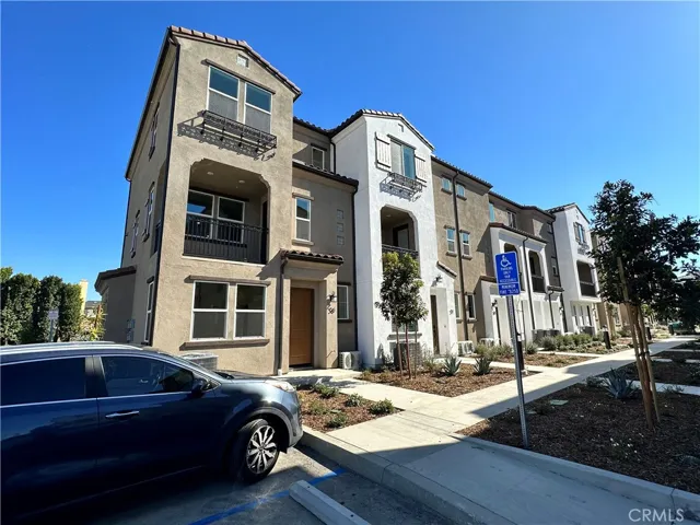 2317 W Broadway 40, Anaheim, California 92804
