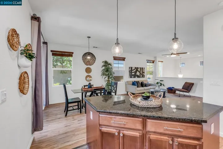 6508 Deerfield Dr, Vallejo, California 94591