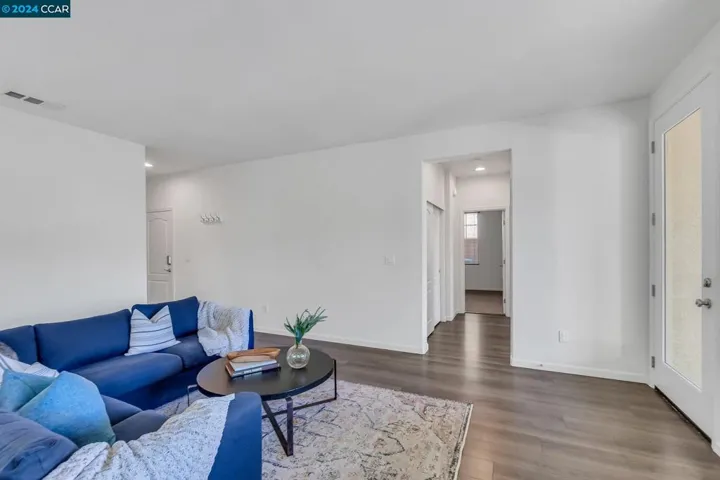 6508 Deerfield Dr, Vallejo, California 94591