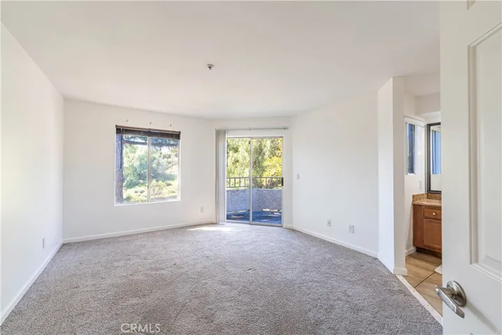 1001 La Terraza Circle 207, Corona, California 92879