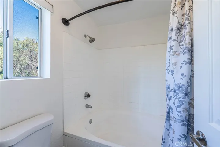 1001 La Terraza Circle 207, Corona, California 92879