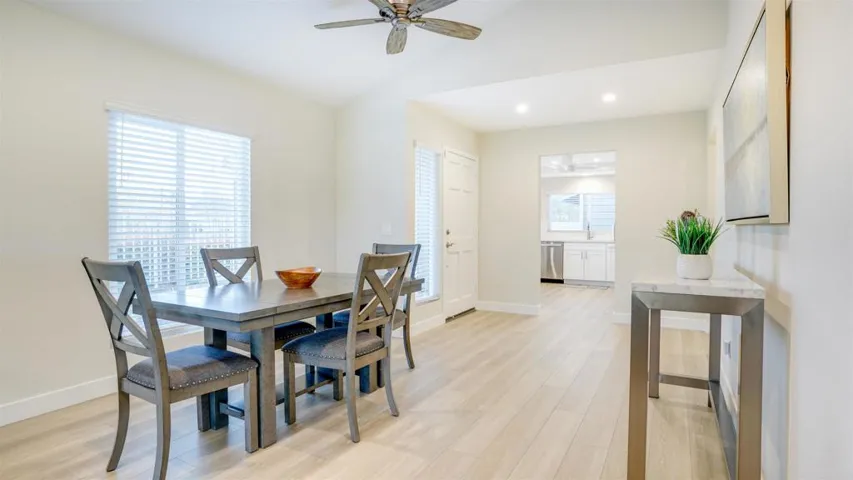 1002 Brewley Lane, Vista, California 92081