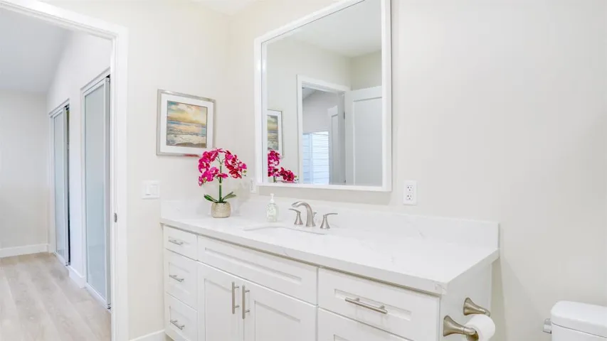 1002 Brewley Lane, Vista, California 92081