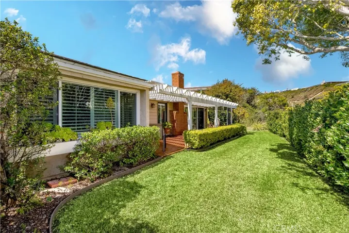 22882 Montalvo Road, Laguna Niguel, California 92677