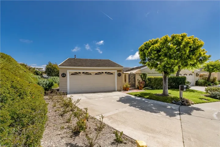 22882 Montalvo Road, Laguna Niguel, California 92677