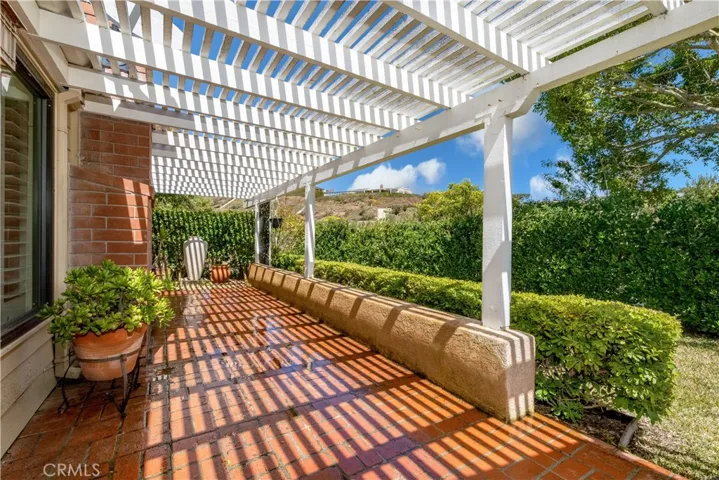 22882 Montalvo Road, Laguna Niguel, California 92677