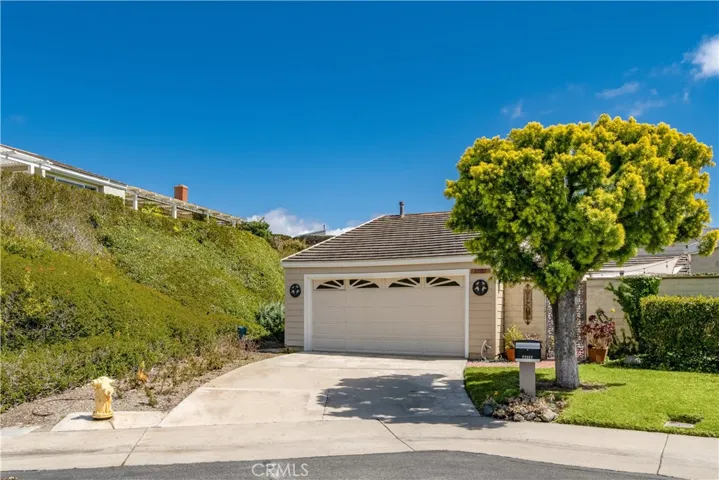 22882 Montalvo Road, Laguna Niguel, California 92677
