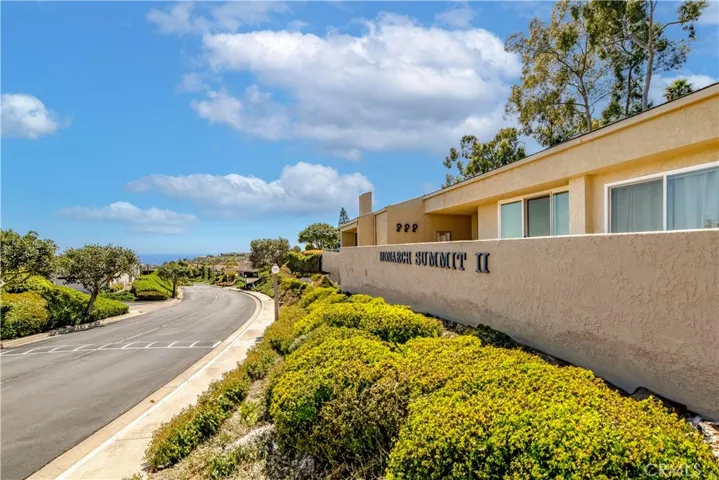 22882 Montalvo Road, Laguna Niguel, California 92677