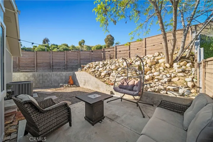 20245 Shadow Island Drive, Canyon Country, California 91351