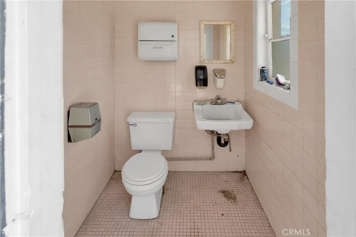 32696 State Highway 18, Lucerne Valley, California 92356