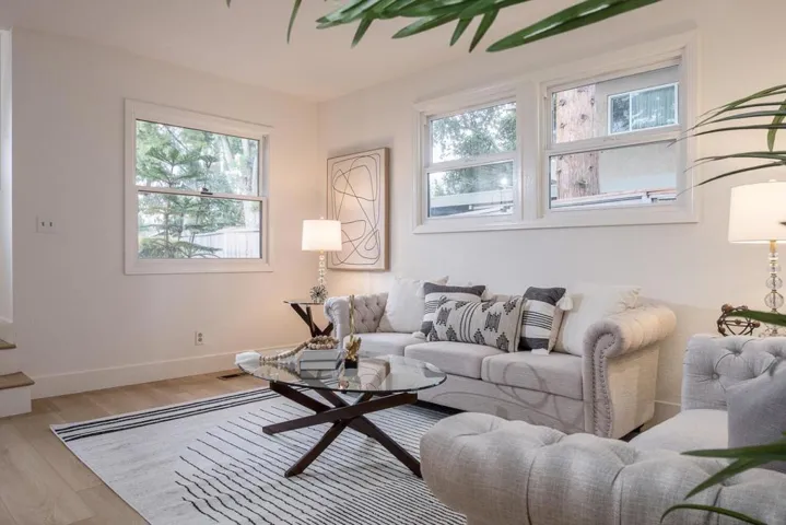 735737 Middlefield Road, Palo Alto, California 94301