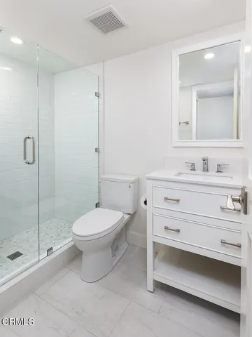 Main level new bath