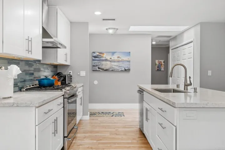 13439 Orange Blossom Lane, Poway, California 92064