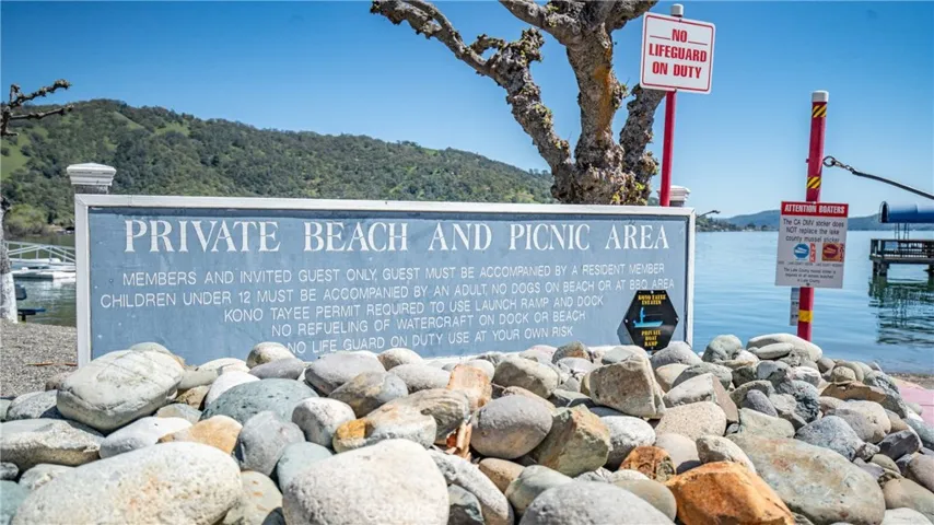 7804 Richard Drive, Lucerne, California 95458