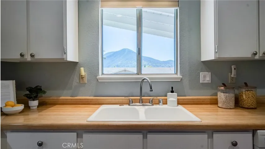 Mt. Konocti in perfect view.