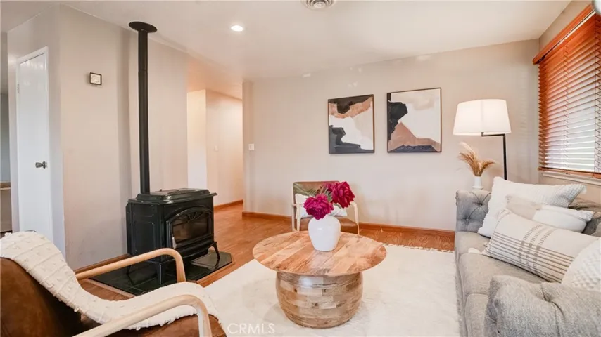 7804 Richard Drive, Lucerne, California 95458