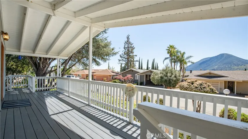 7804 Richard Drive, Lucerne, California 95458