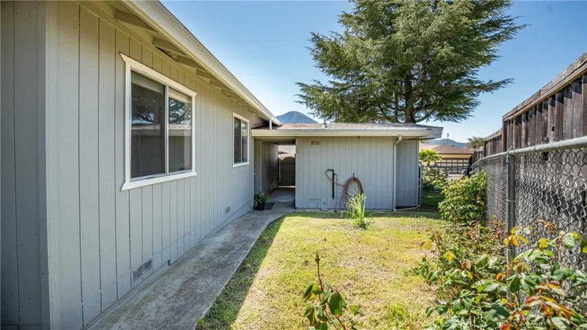 7804 Richard Drive, Lucerne, California 95458