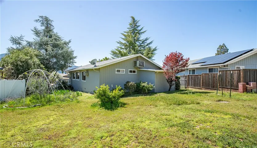 7804 Richard Drive, Lucerne, California 95458
